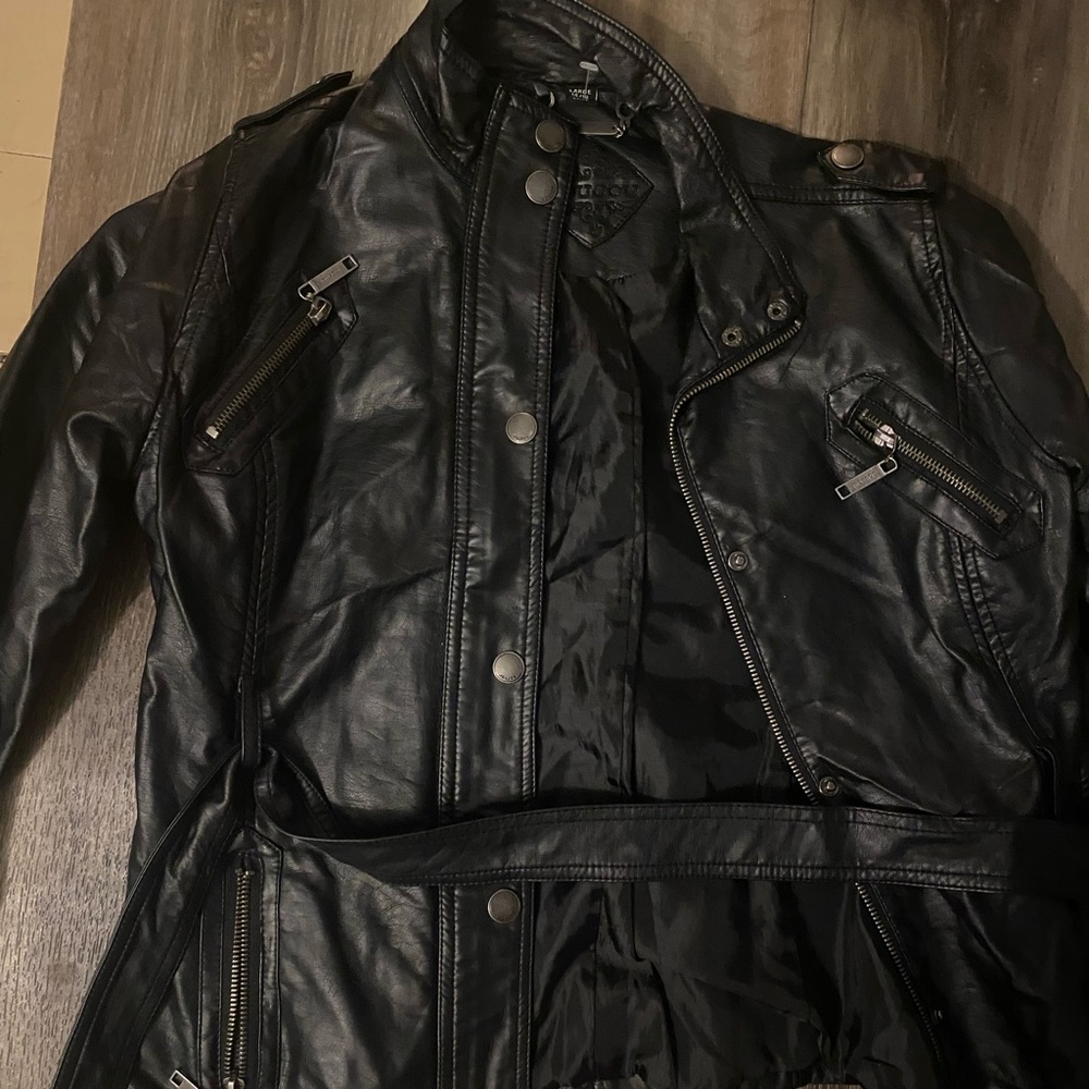 Women’s leather jacket, runs small